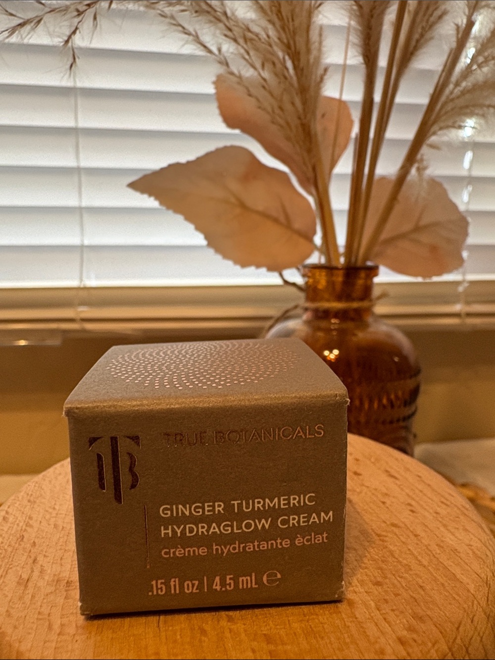 True Botanicals Ginger Turmeric HydraGlow Cream